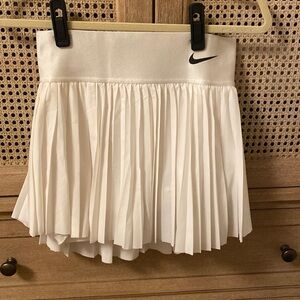 Nike dri fit tennis skirt